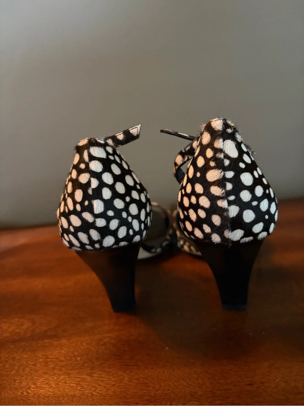 Kate Spade Black & White Spot Heels - Size 9.5